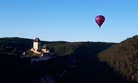 PŘEHLED: Podívejte se na nejkrásnější místa České republiky pro let balónem. Jak si správně vybrat lokalitu pro let balonem?