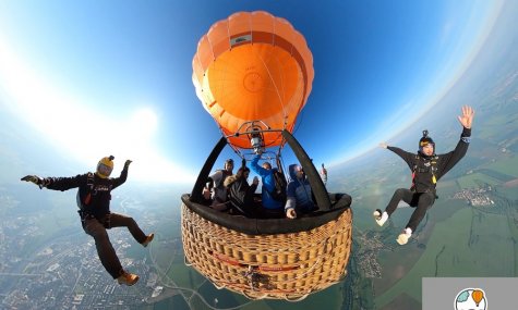 Seskok z balonu, Hot air balloon jump, výsadek parašutistů z balonu